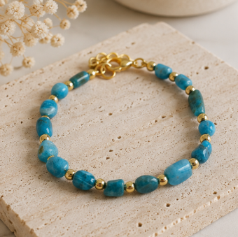 Organische Edelsteenarmband – Apatiet – Summer Solstice Collectie