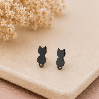 Cat Silhouette Studs zwart