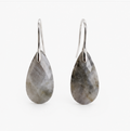 Luna – Handgemaakte Labradoriet Oorbellen – Soul Stones | Made by Melissa