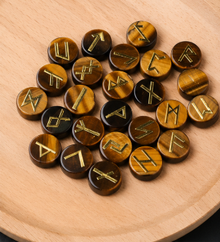 Luxe Viking Runes Set – Tijgeroog – met Engelstalig Boekje